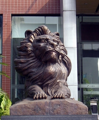 深圳酷派信息港定做的铜狮